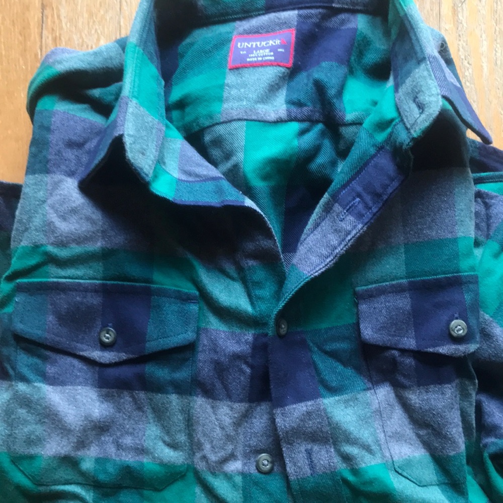 Untuckit Flannel Shirt